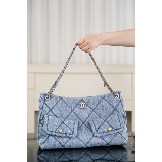 CHANEL HOBO
