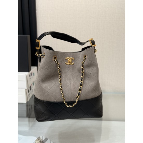 CHANEL BUCKET